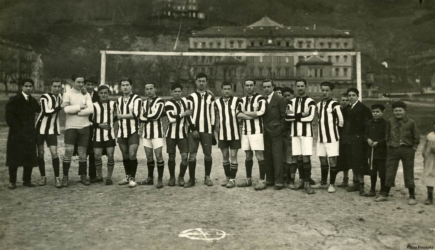 1909 REAL SOCIEDAD - Camiseta fútbol retro