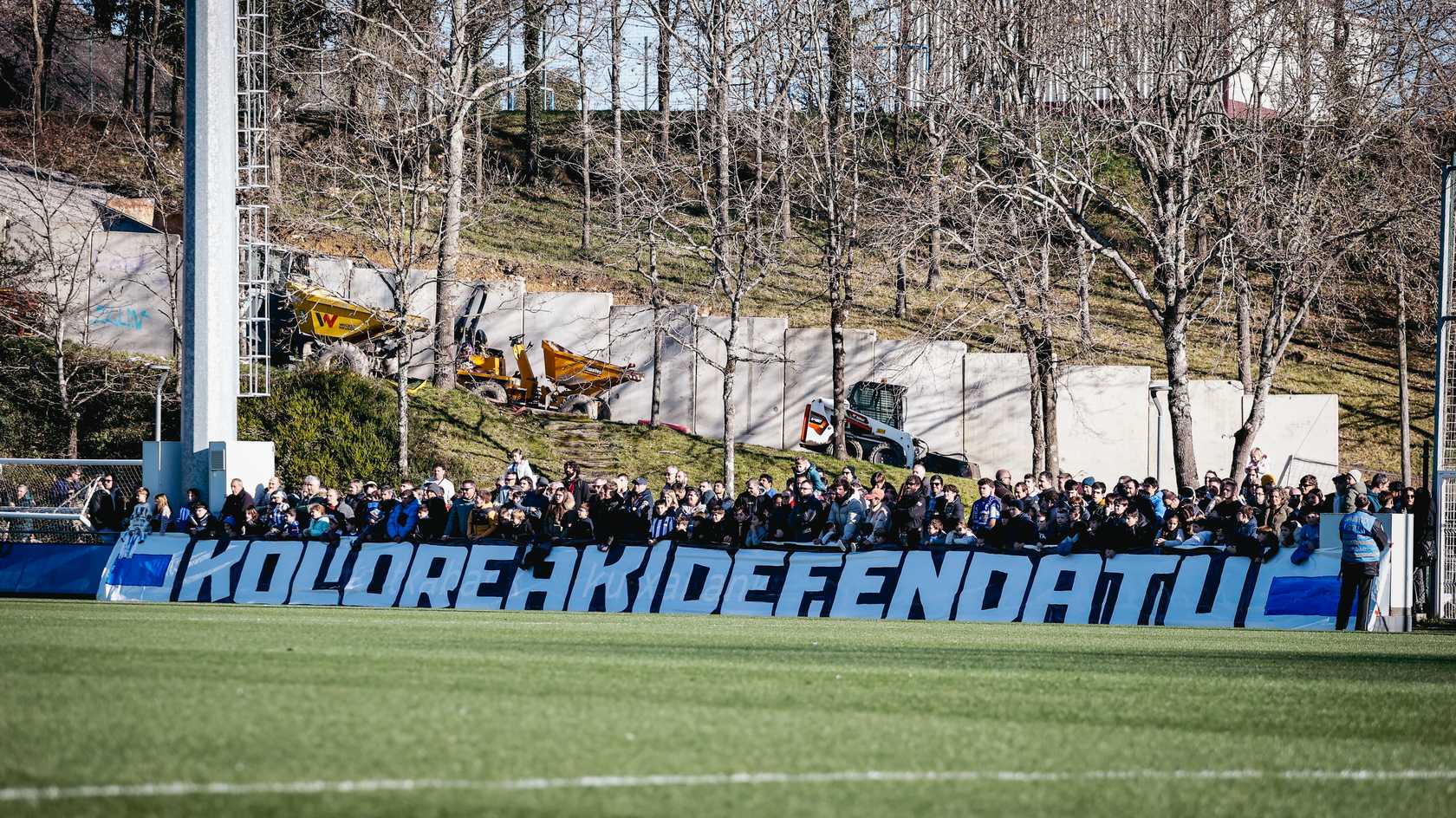 Con el apoyo de la afición